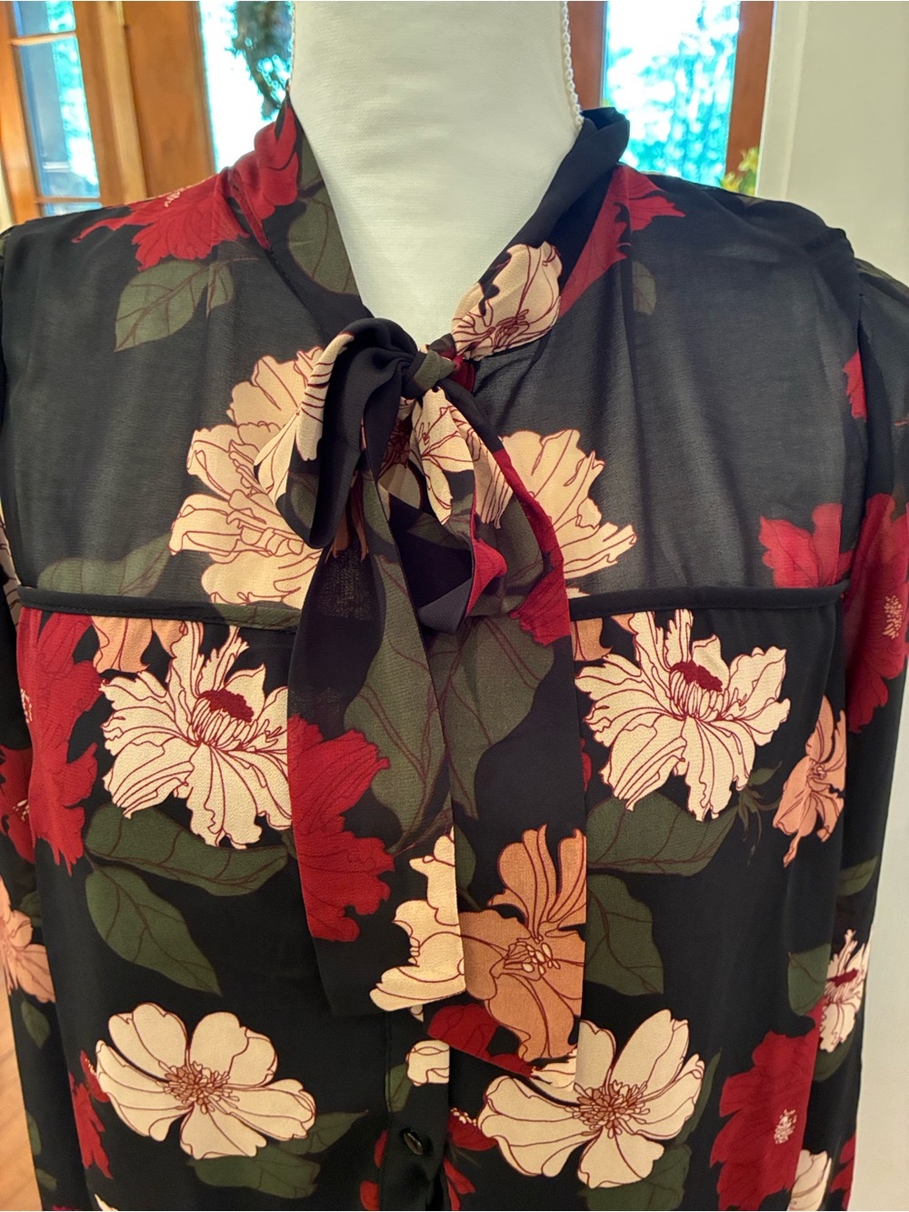 Monteau Black Floral Tie-Neck Button Down Sheer Blouse NWT XL - Picture 4 of 12